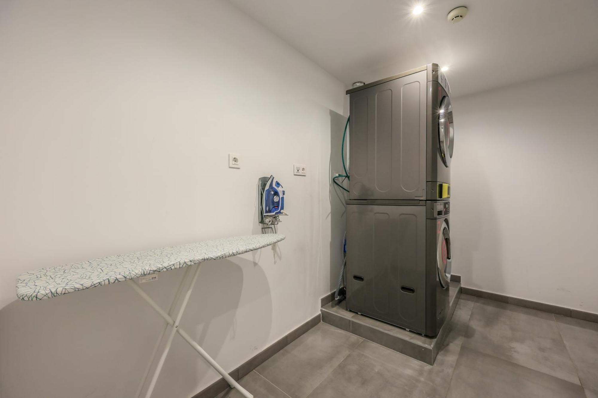 Amazinn Places Blasco De Garay 105 Madri Exterior foto