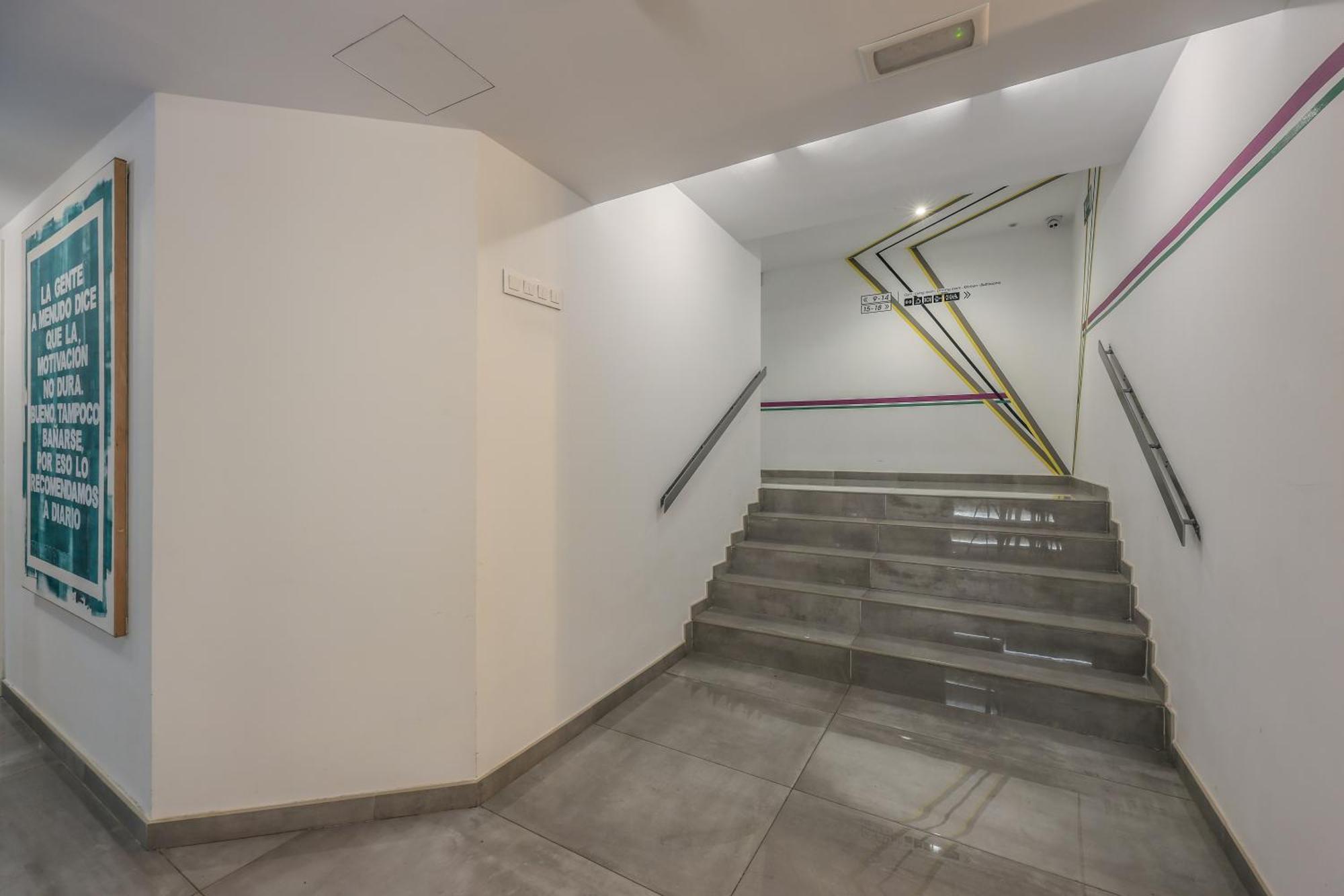 Amazinn Places Blasco De Garay 105 Madri Exterior foto