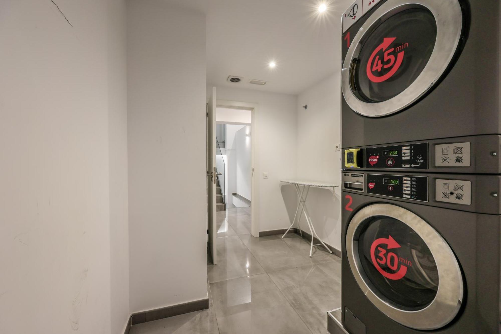Amazinn Places Blasco De Garay 105 Madri Exterior foto