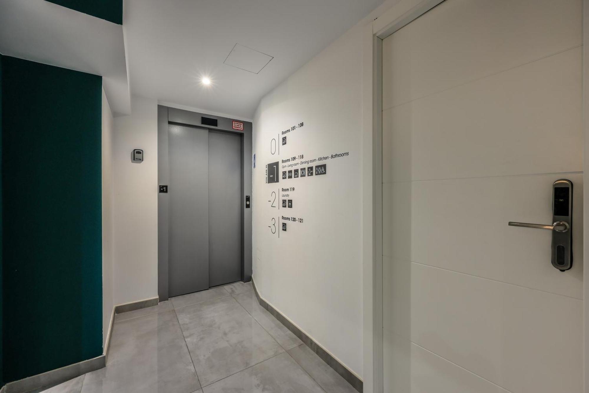 Amazinn Places Blasco De Garay 105 Madri Exterior foto